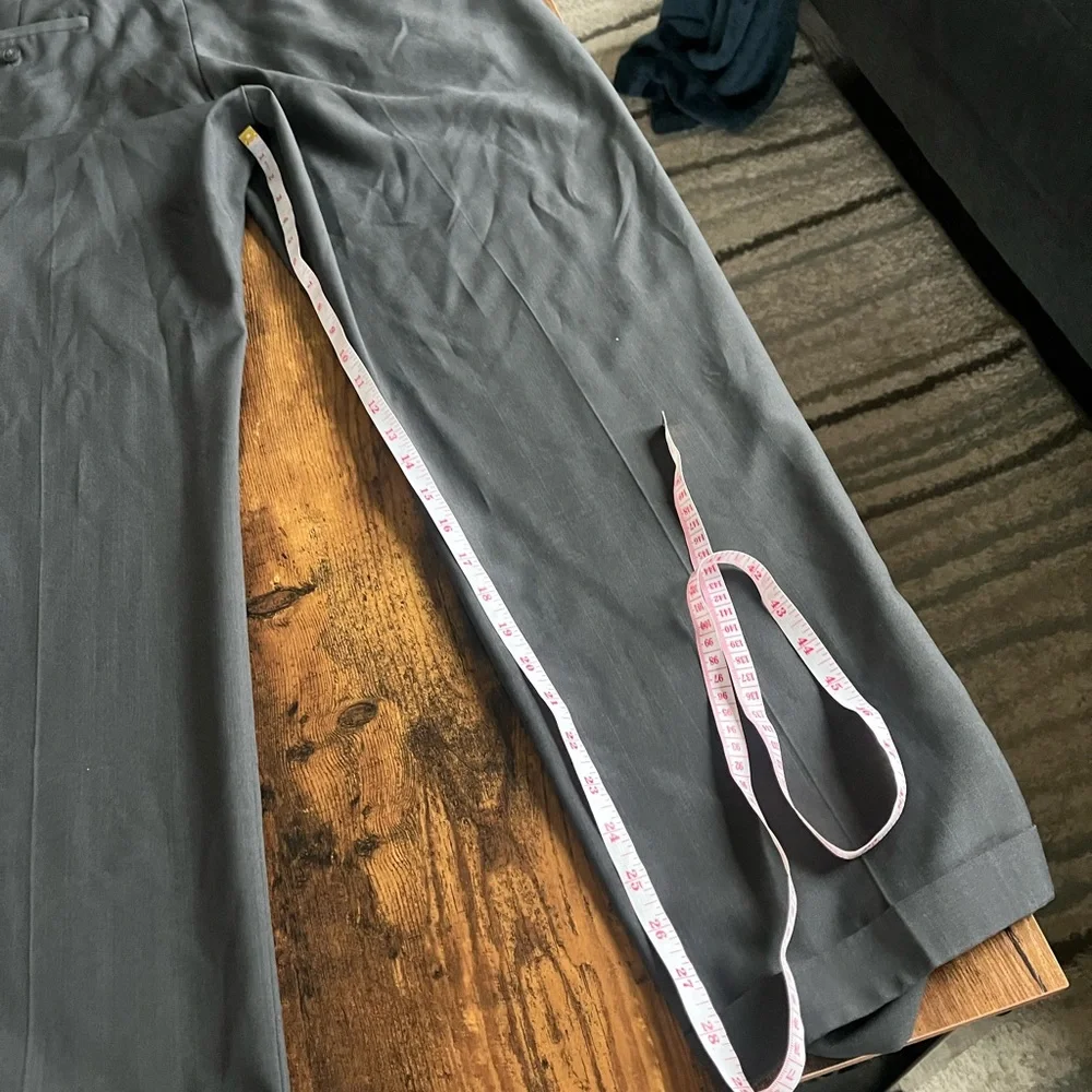 Haggar Men's Gray Dress Pants